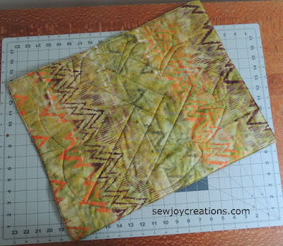 batik fat quarter as backing of table topper