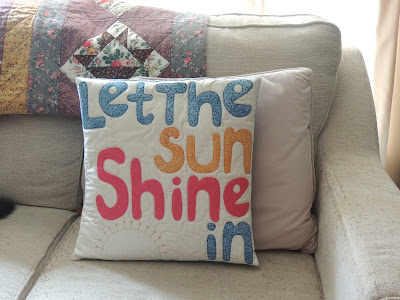 Spring Cushion project – Let the Sun Shine In! – QUILTsocial project